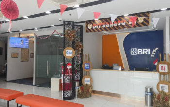 Sambut HUT ke-81 RI, BRI BO Mangga Dua Semarakkan Kantor dengan Nuansa Merah Putih