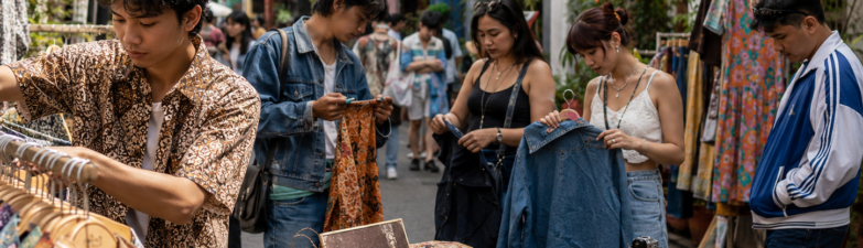 Y2K, 90s Minimalism and Local Labels: The Vintage Trends Redefining Singapore Street Style in 2026