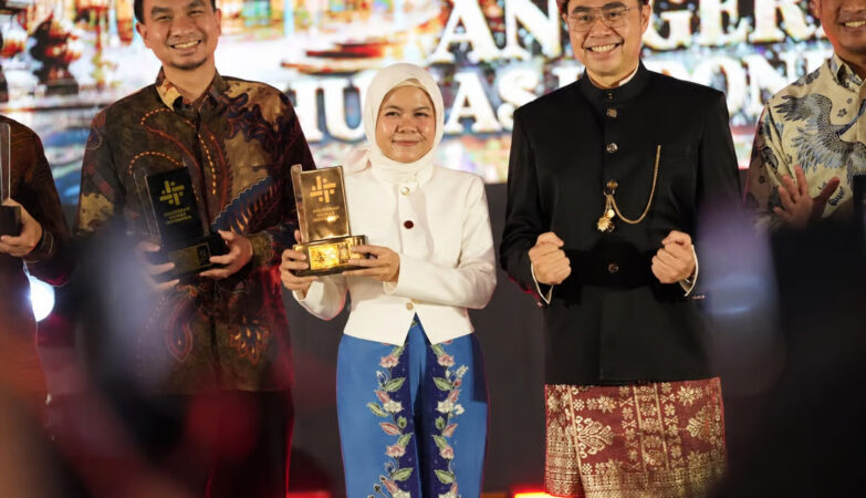KAI Logistik Sabet 4 Penghargaan di Ajang Anugerah Humas Indonesia 2026